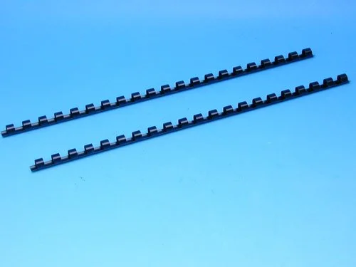 Autentický Hřeben pro kroužkovou vazbu 6 mm černý