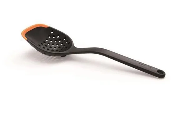 Lžíce Functional Form, děrovaná, FISKARS Pouze Dnes